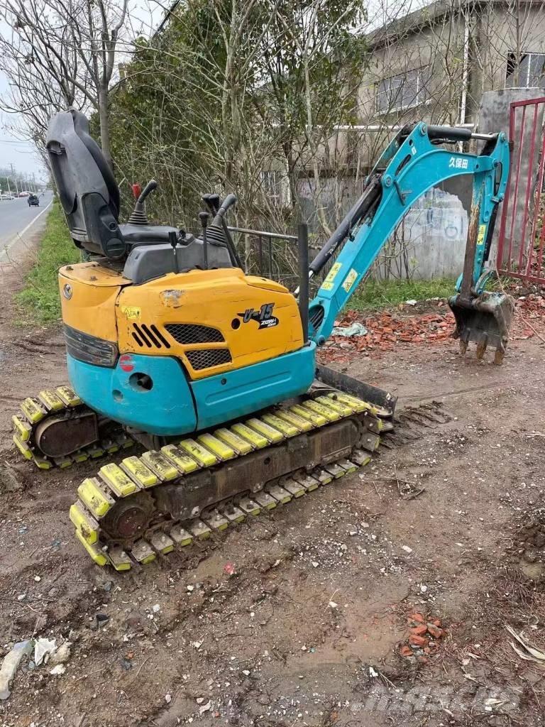 Kubota U15 ミニ油圧ショベル 7t以下（ミニユンボ・ミニディガー）