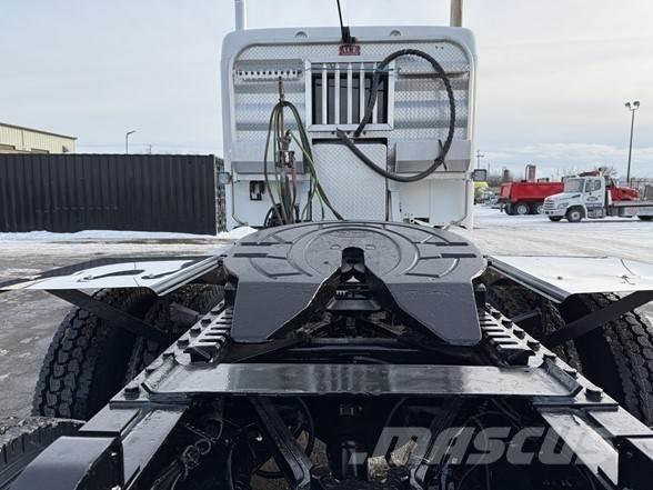 Kenworth T880 中古トラクターヘッド | トレーラーヘッド