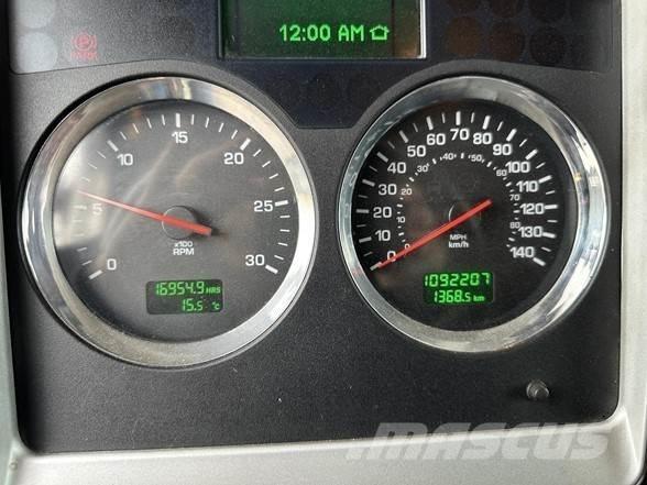Kenworth W900L 中古トラクターヘッド | トレーラーヘッド