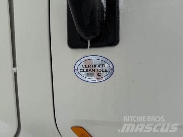 Peterbilt 579 中古トラクターヘッド | トレーラーヘッド