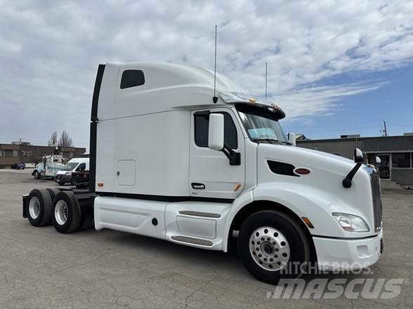 Peterbilt 579 中古トラクターヘッド | トレーラーヘッド