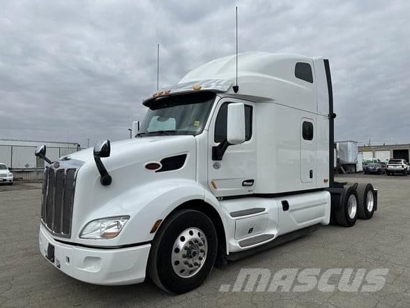 Peterbilt 579 中古トラクターヘッド | トレーラーヘッド