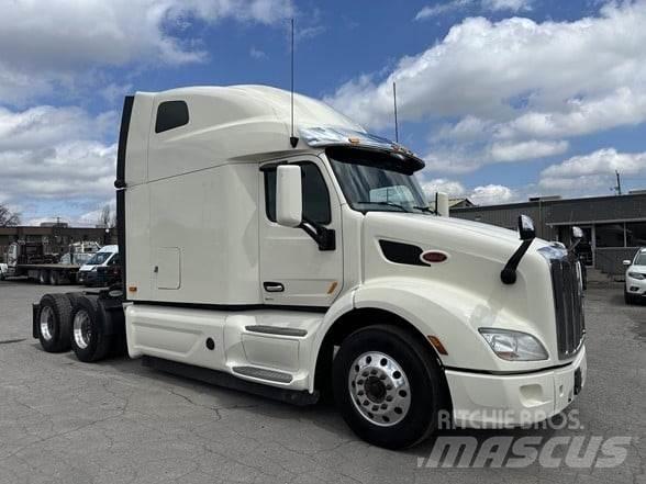 Peterbilt 579 中古トラクターヘッド | トレーラーヘッド