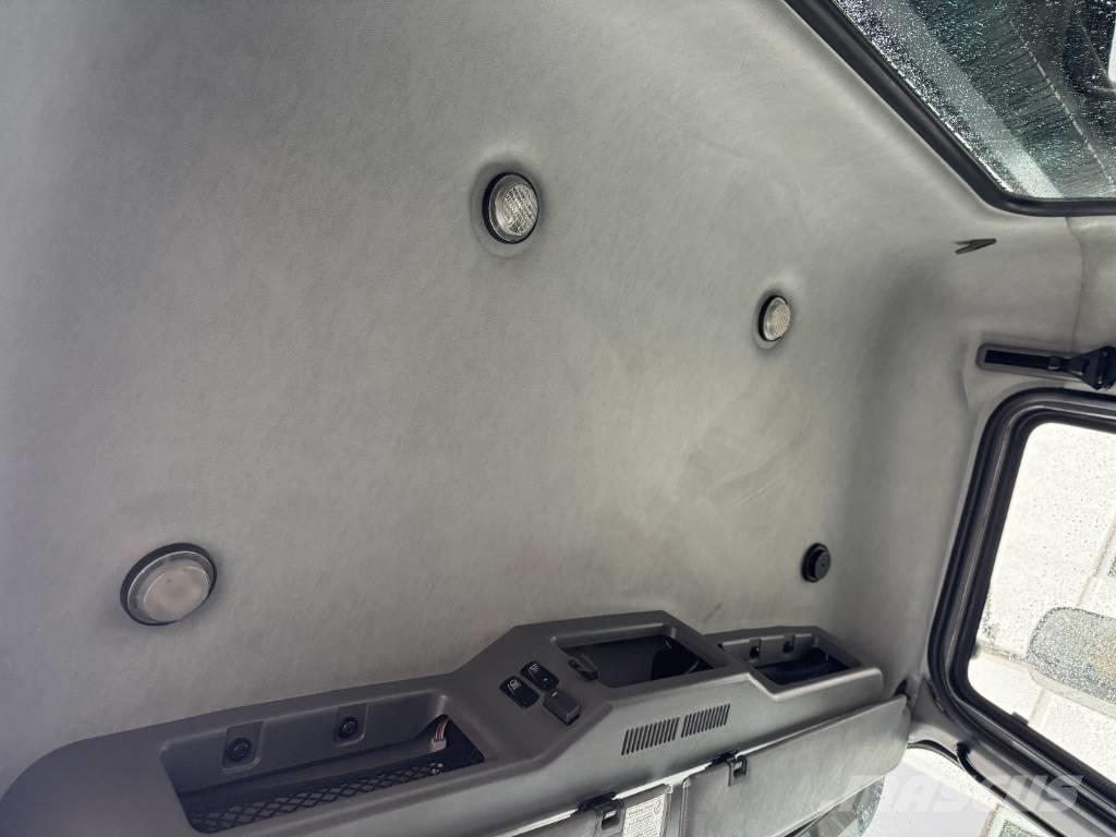 Mack GU 713 ケーブルリフト着脱式トラック