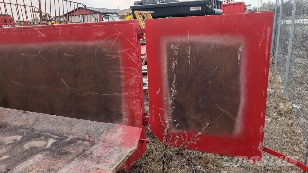 Container 22m3 40000:- 取外し可能