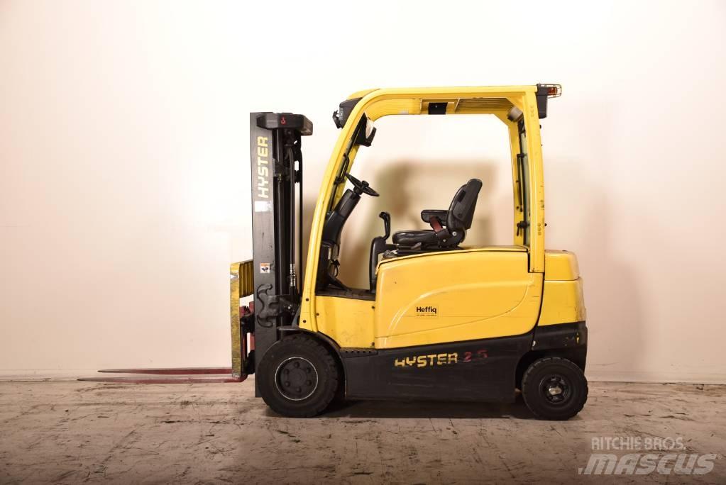 Hyster J 2.5 XN バッテリーフォークリフト