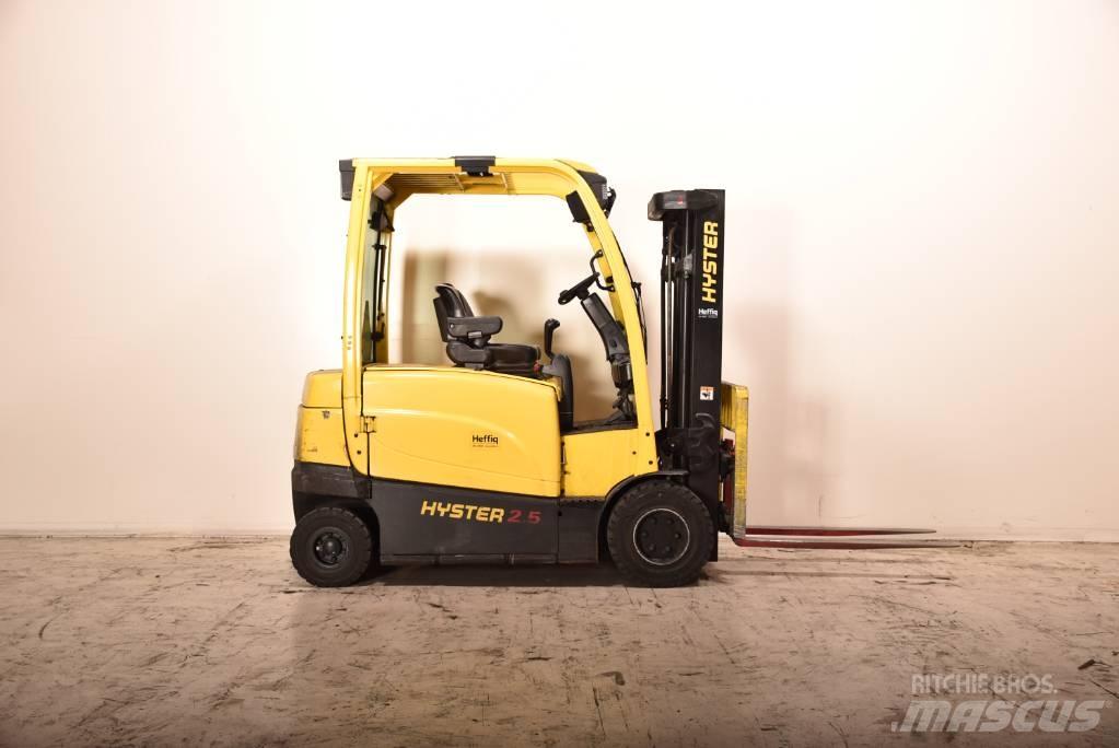 Hyster J 2.5 XN バッテリーフォークリフト