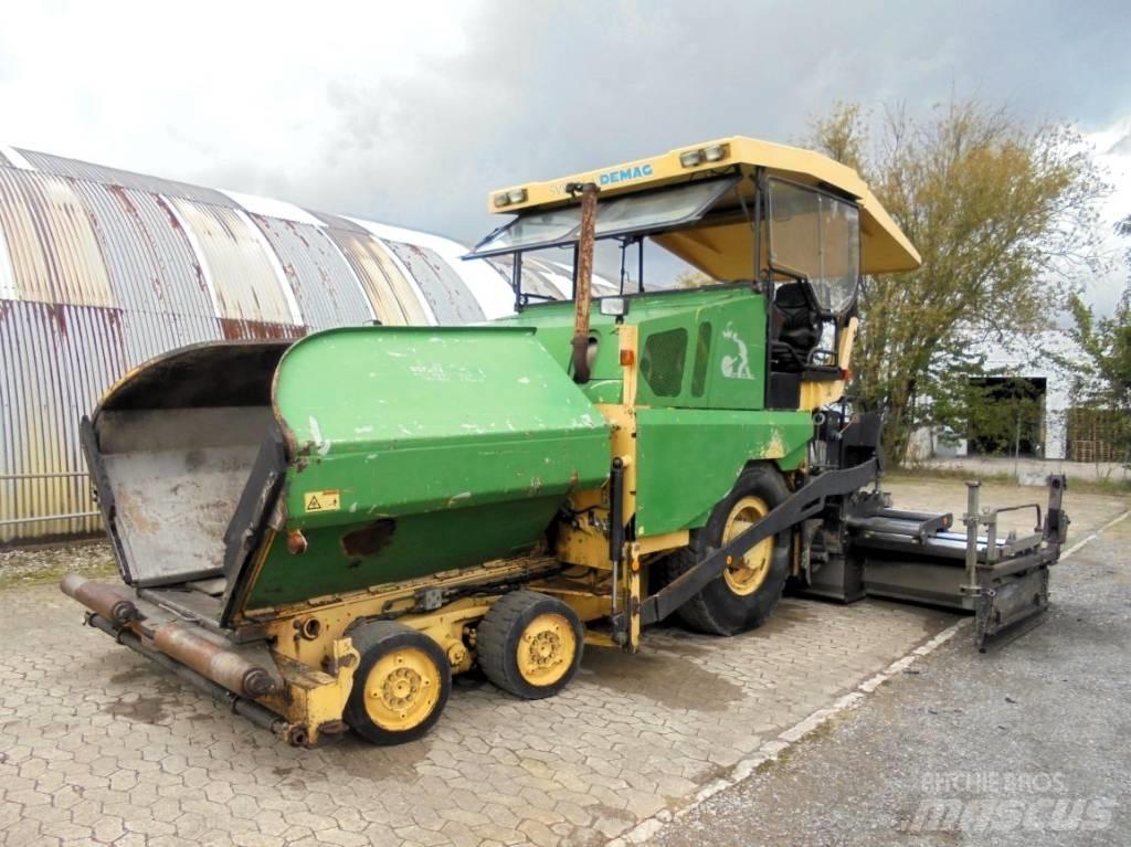 Demag DF 115 P アスファルトフィニッシャ