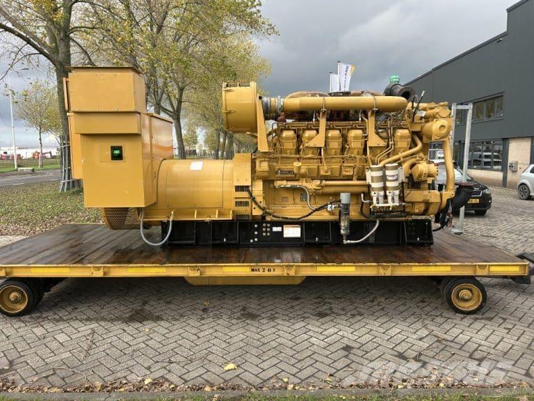 CAT 3512 - 1500 ディーゼル発電機