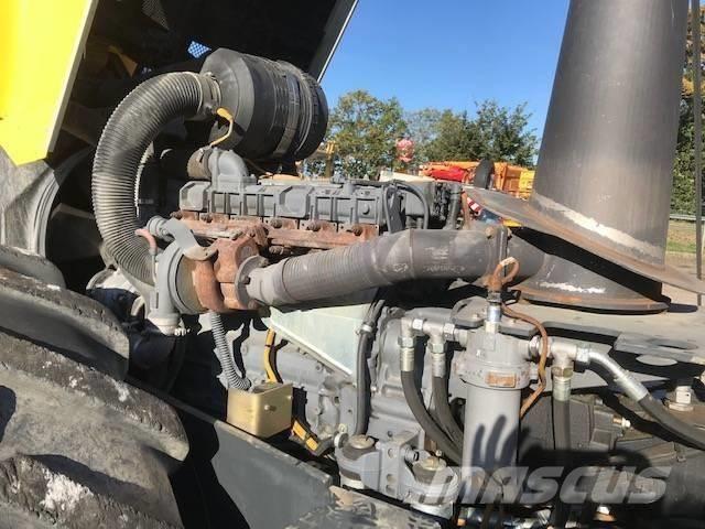 BMW 226D 振動ローラ