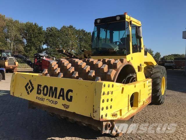 BMW 226D 振動ローラ