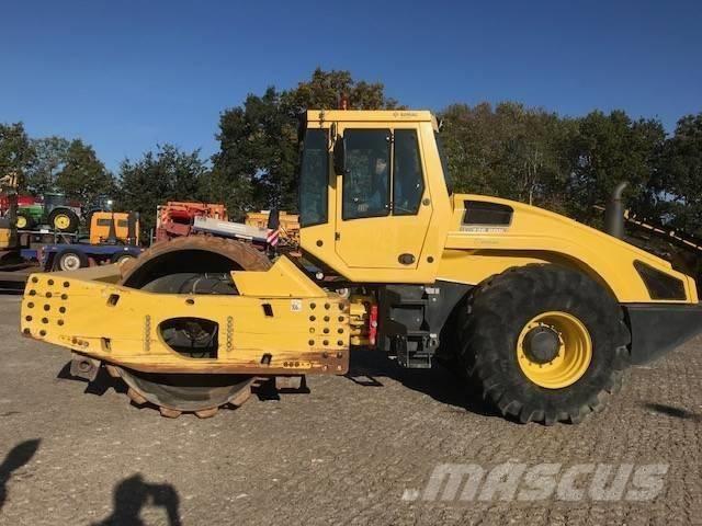 BMW 226D 振動ローラ