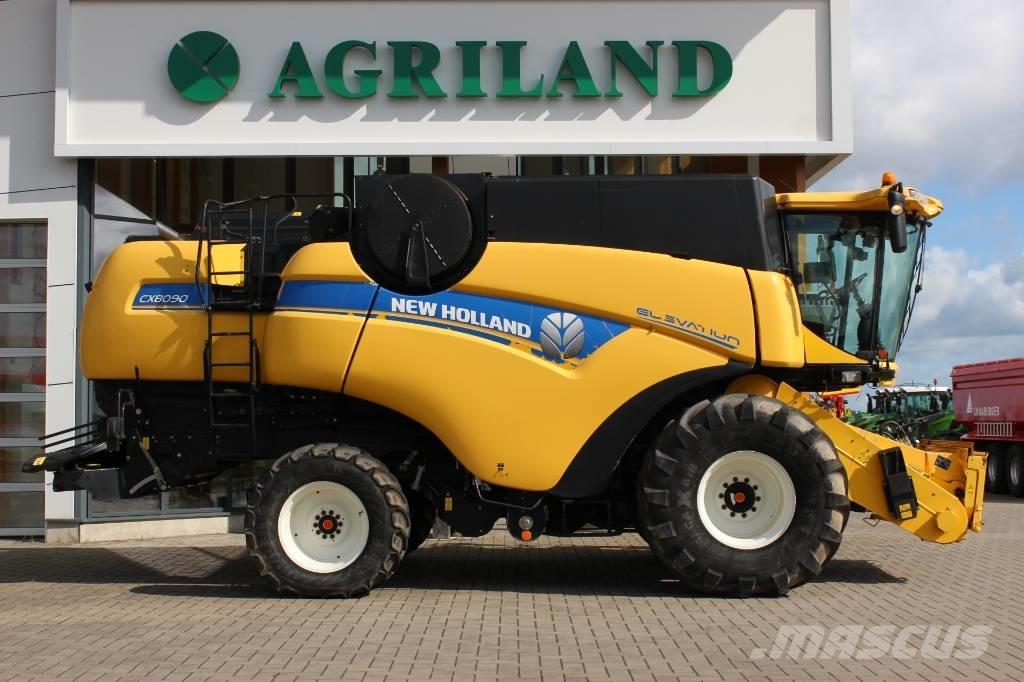 New Holland CX 8090 コンバイン