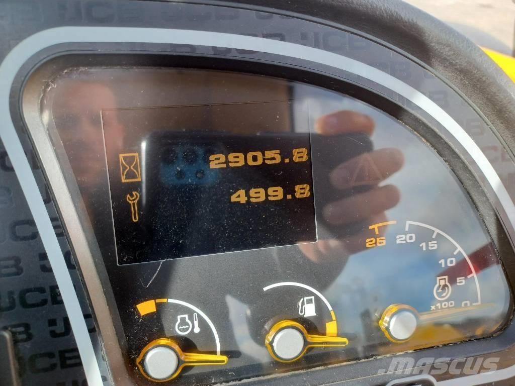 JCB 531-70 テレスコーピックハンドラー