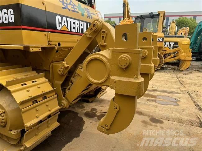 CAT D 6 G ブルドーザー