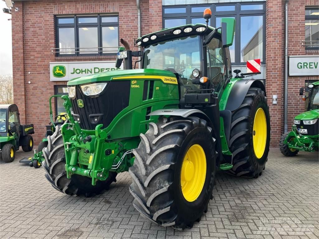 John Deere 6R215 トラクター