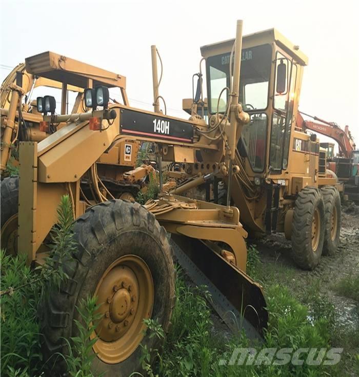 CAT 140 H モーターグレーダー