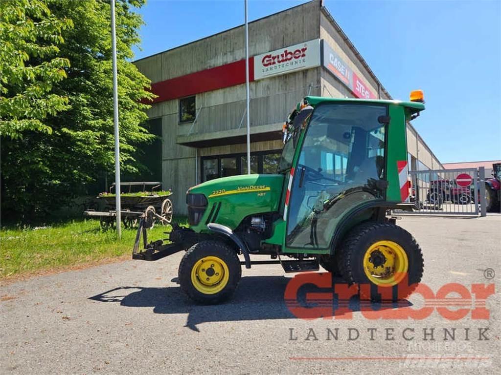 John Deere 2320 トラクター