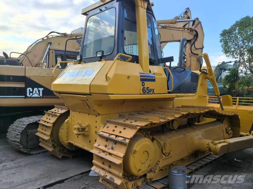Komatsu D 65 PX-12 ブルドーザー