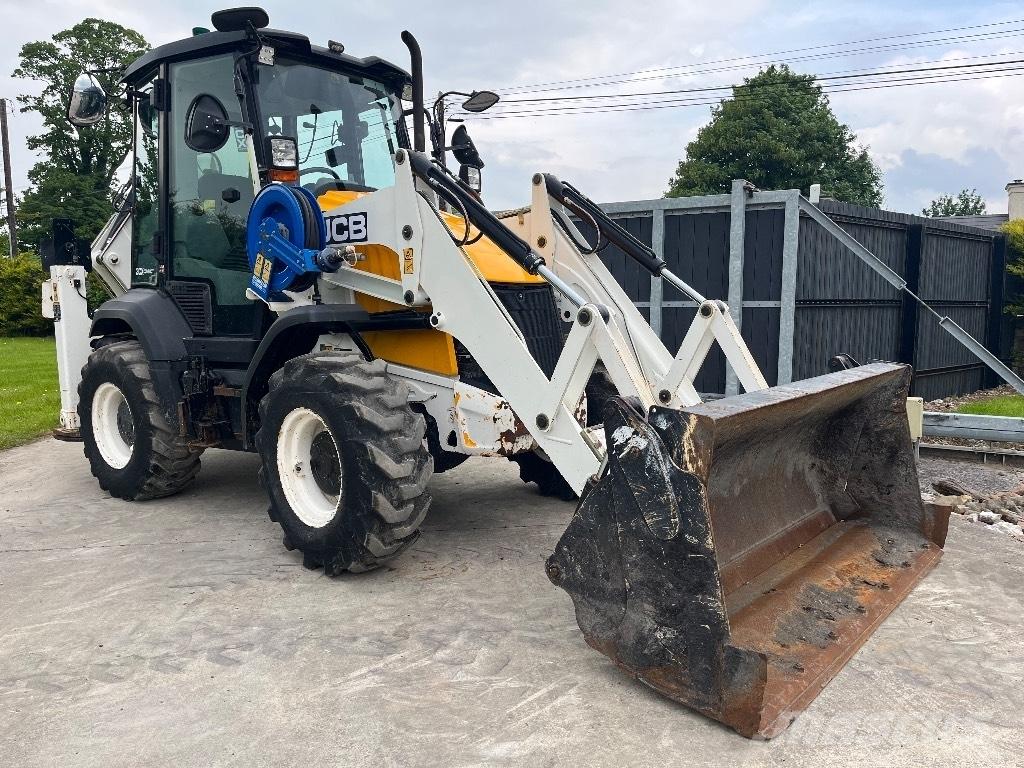 JCB 3CX Compact バックホーローダー