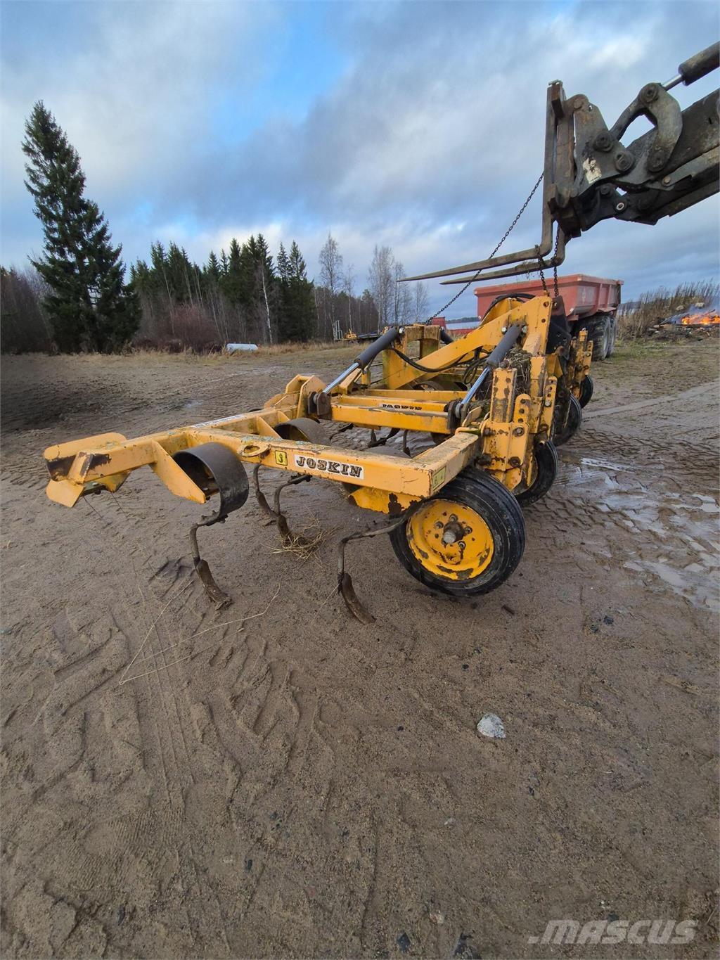 Joskin 5700 カルチベーター