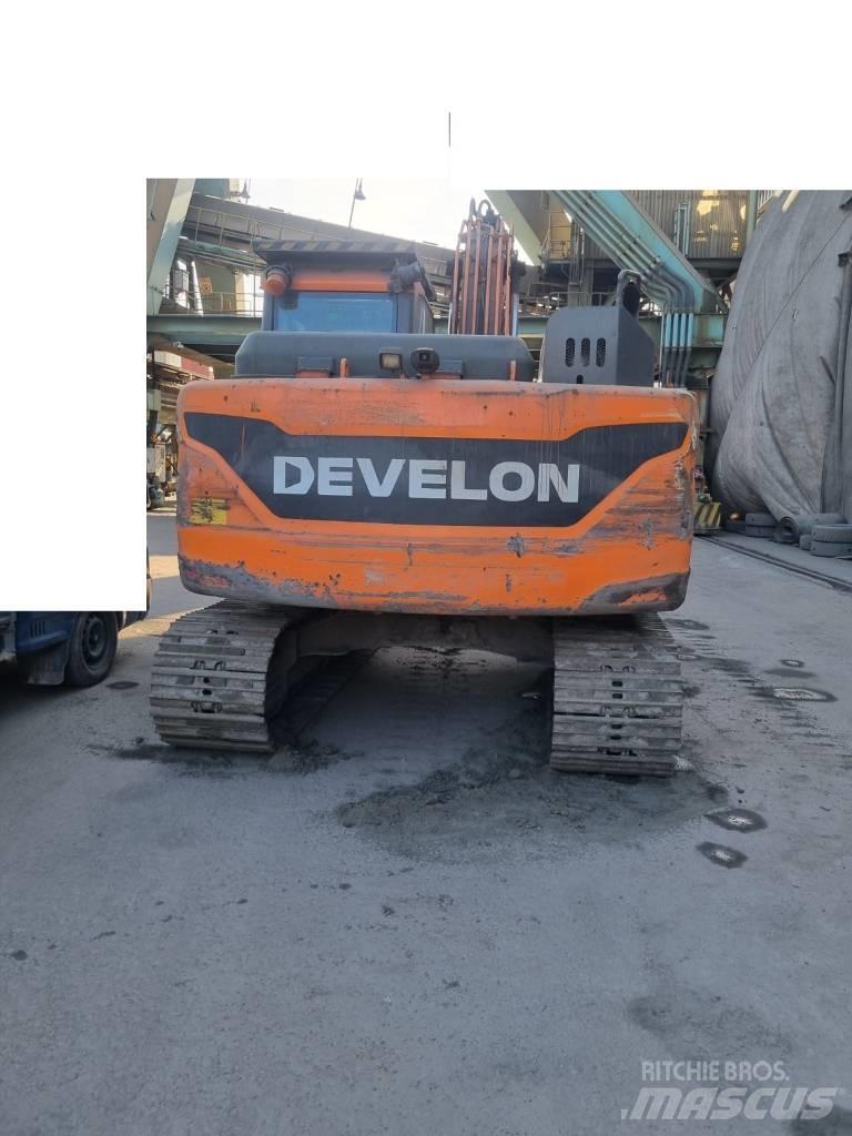 Doosan DX 140 LC 大型油圧ショベル12t以上（パワーショベル・ユンボ）