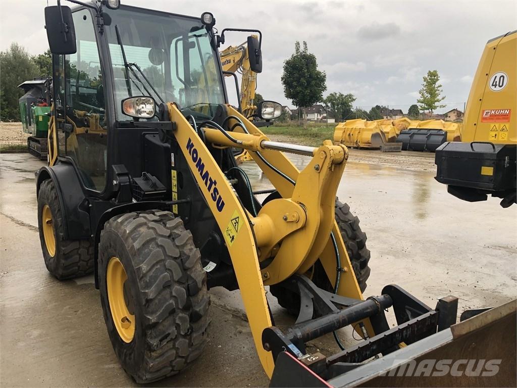 Komatsu WA70M-8 ミニローダー