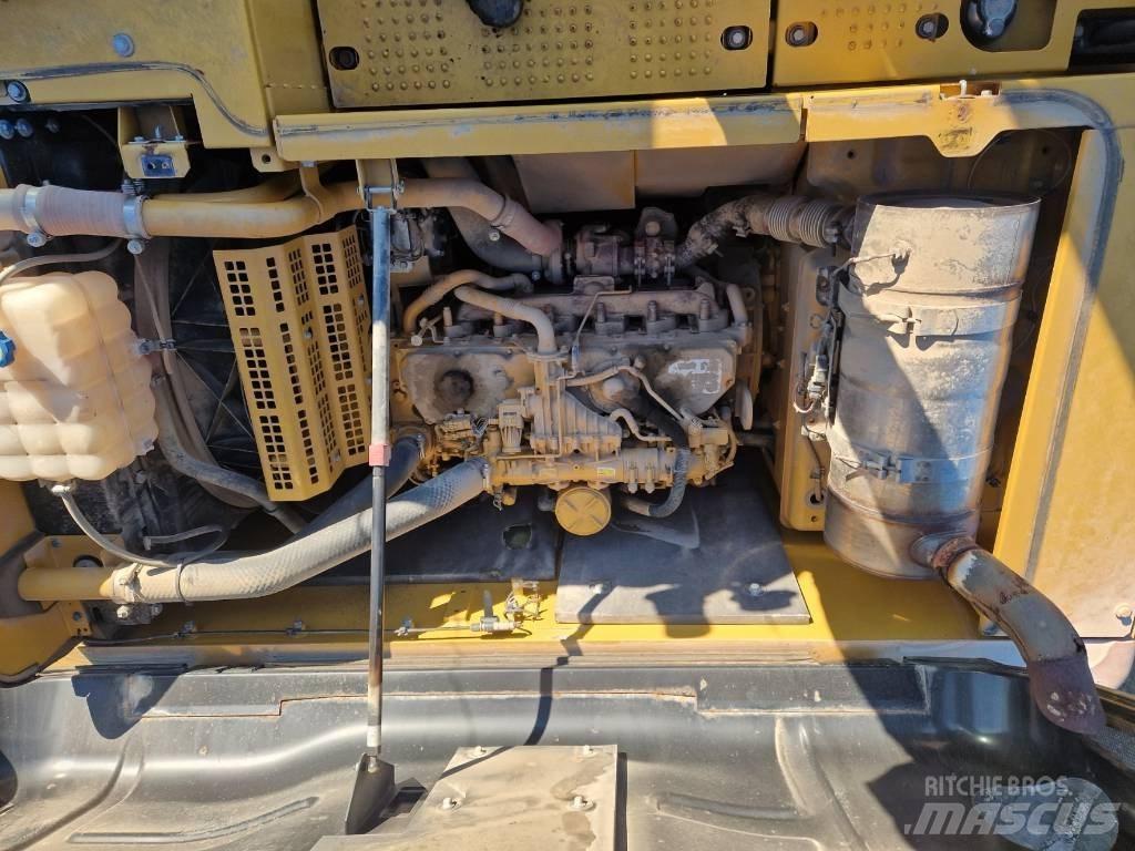 CAT 320 EL 大型油圧ショベル12t以上（パワーショベル・ユンボ）
