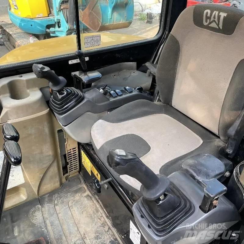 CAT 303.5 C CR ミニ油圧ショベル 7t以下（ミニユンボ・ミニディガー）