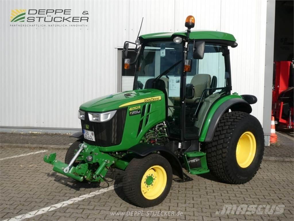 John Deere 4052R コンパクトトラクター