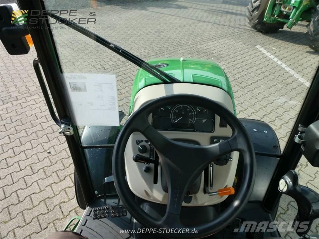 John Deere 4052R コンパクトトラクター
