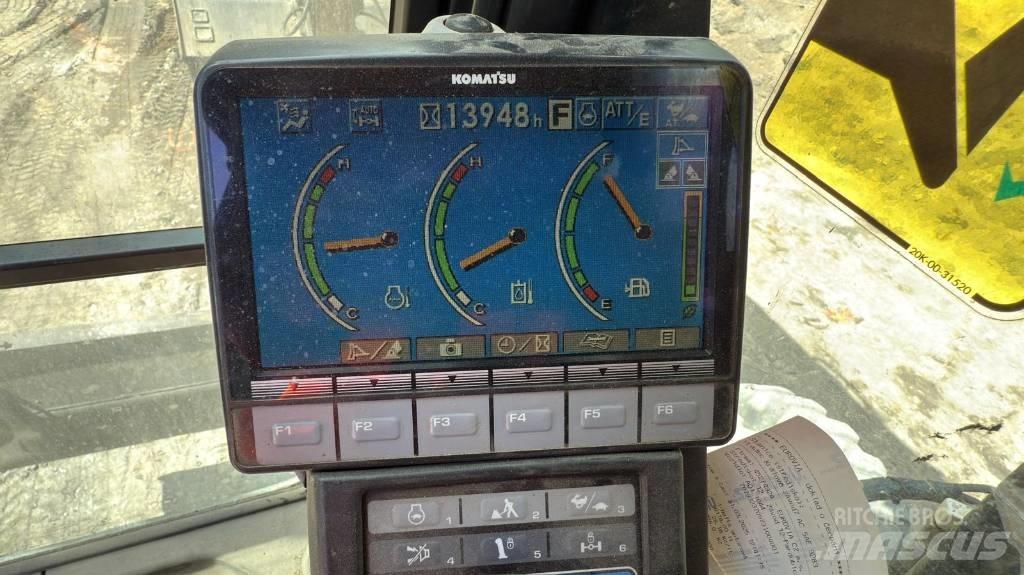 Komatsu PW 148-8 ホイール式油圧ショベル（パワーショベル・ユンボ・バックホー）