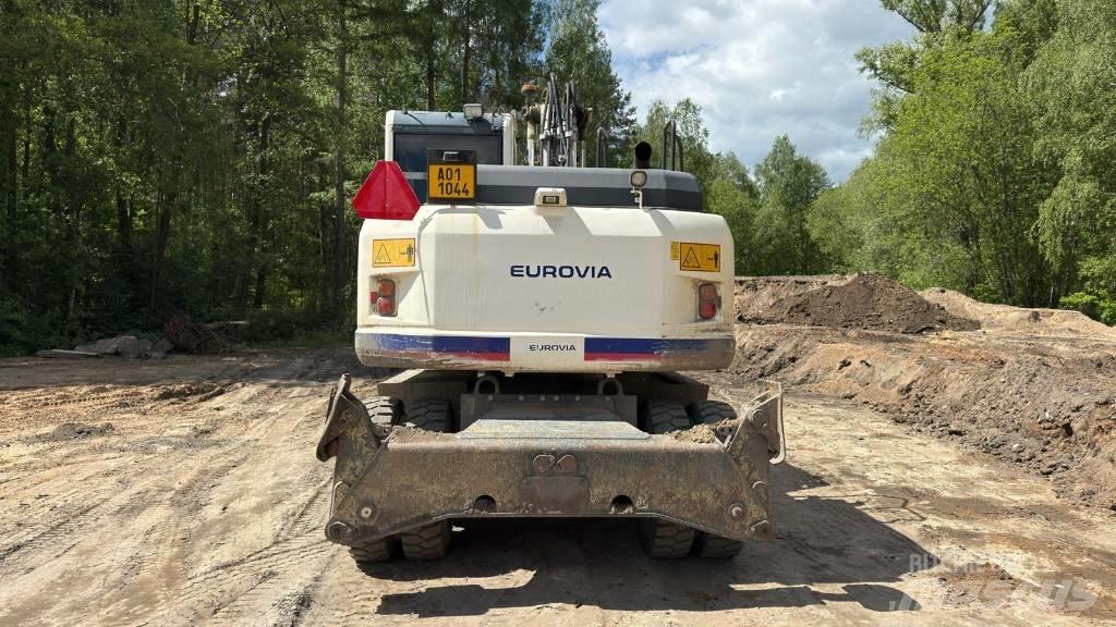 Komatsu PW 148-8 ホイール式油圧ショベル（パワーショベル・ユンボ・バックホー）