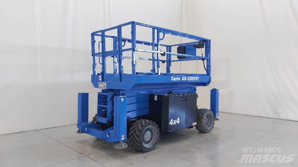 Genie GS 3369 RT シザースリフト