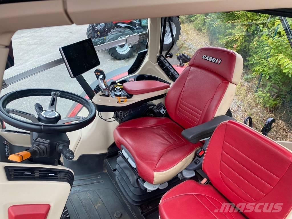 Case IH OPTUM 300 トラクター