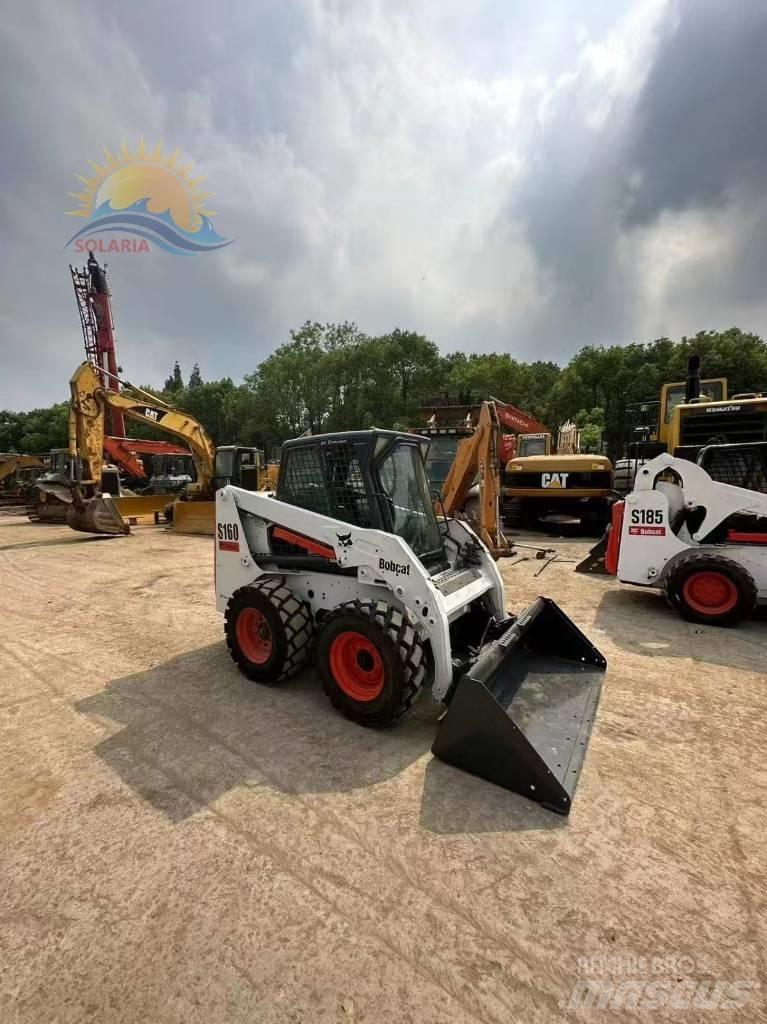 Bobcat S 160 スキッドステアローダー