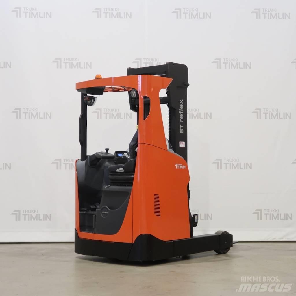 BT RRE160H リーチフォークリフト