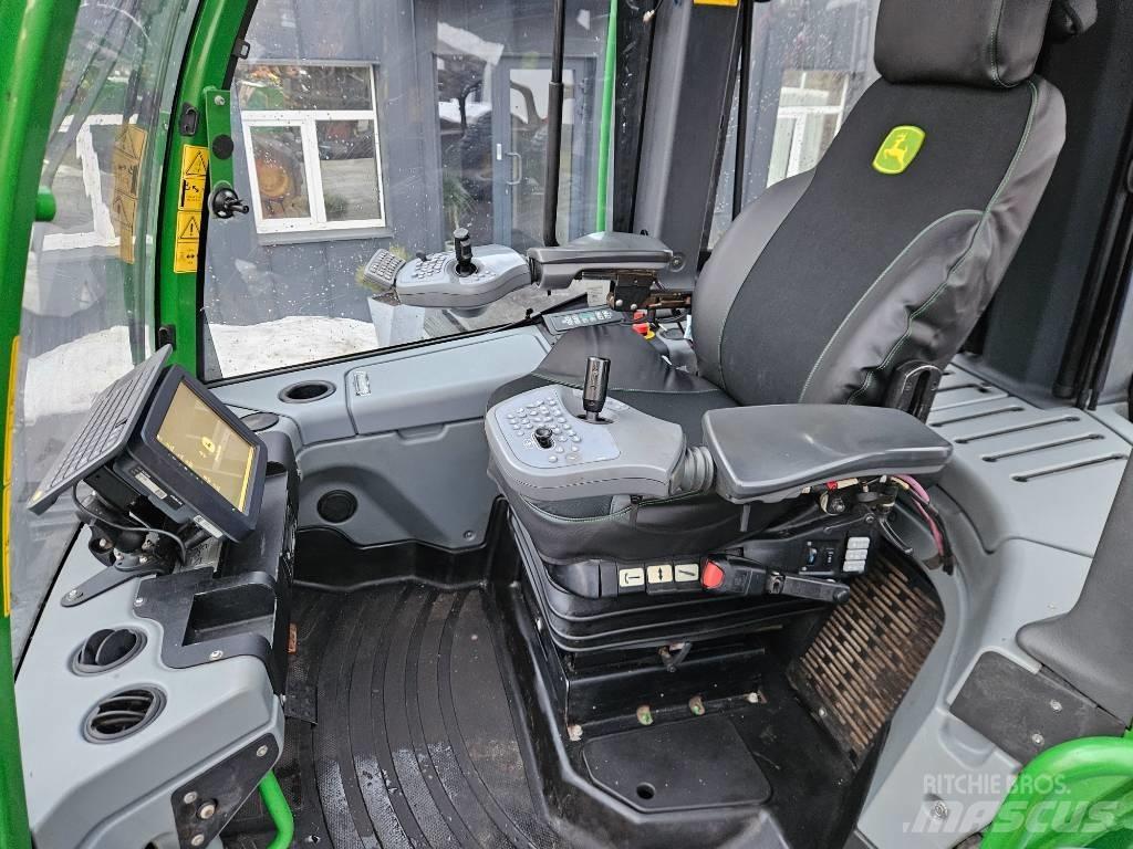 John Deere 1510 E フォワーダー