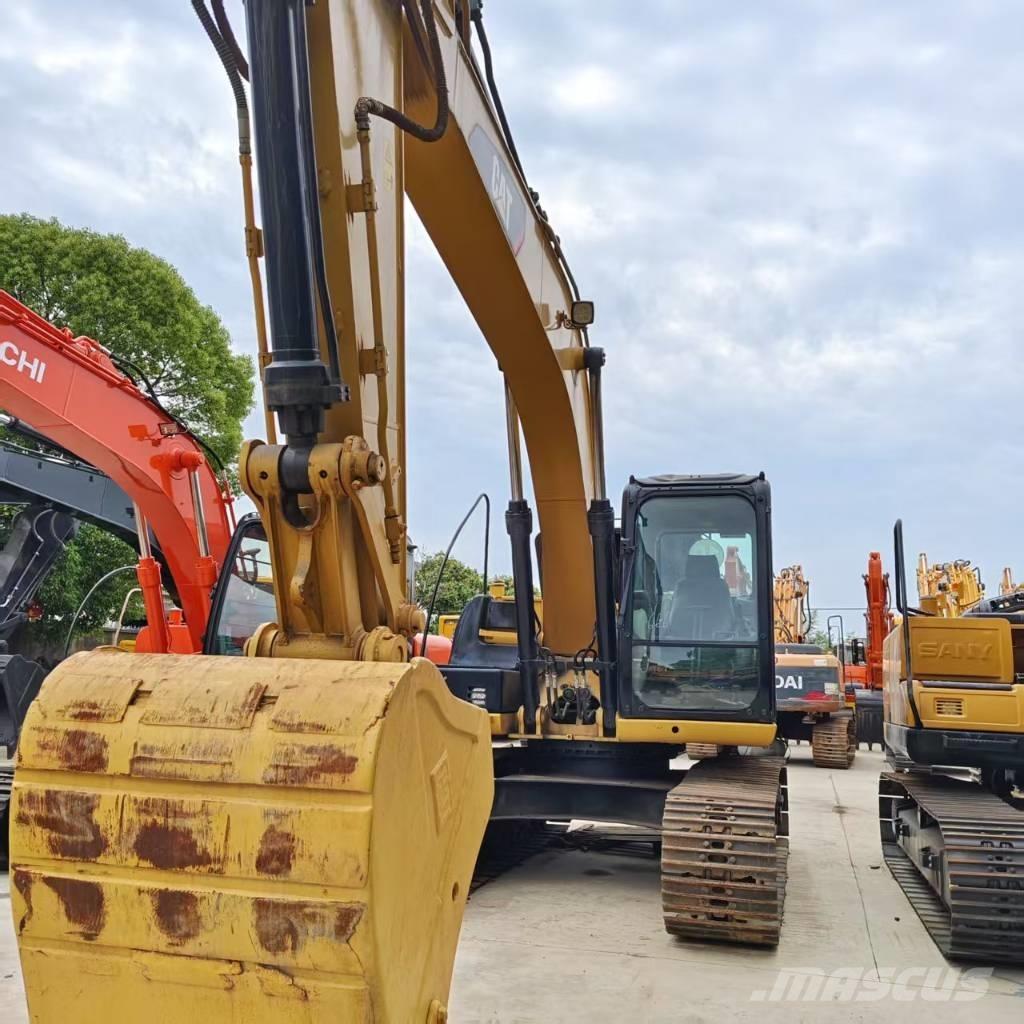 CAT 315D2 中型油圧ショベル 7ｔ-12ｔ（ユンボ・パワーショベル・バックホー）
