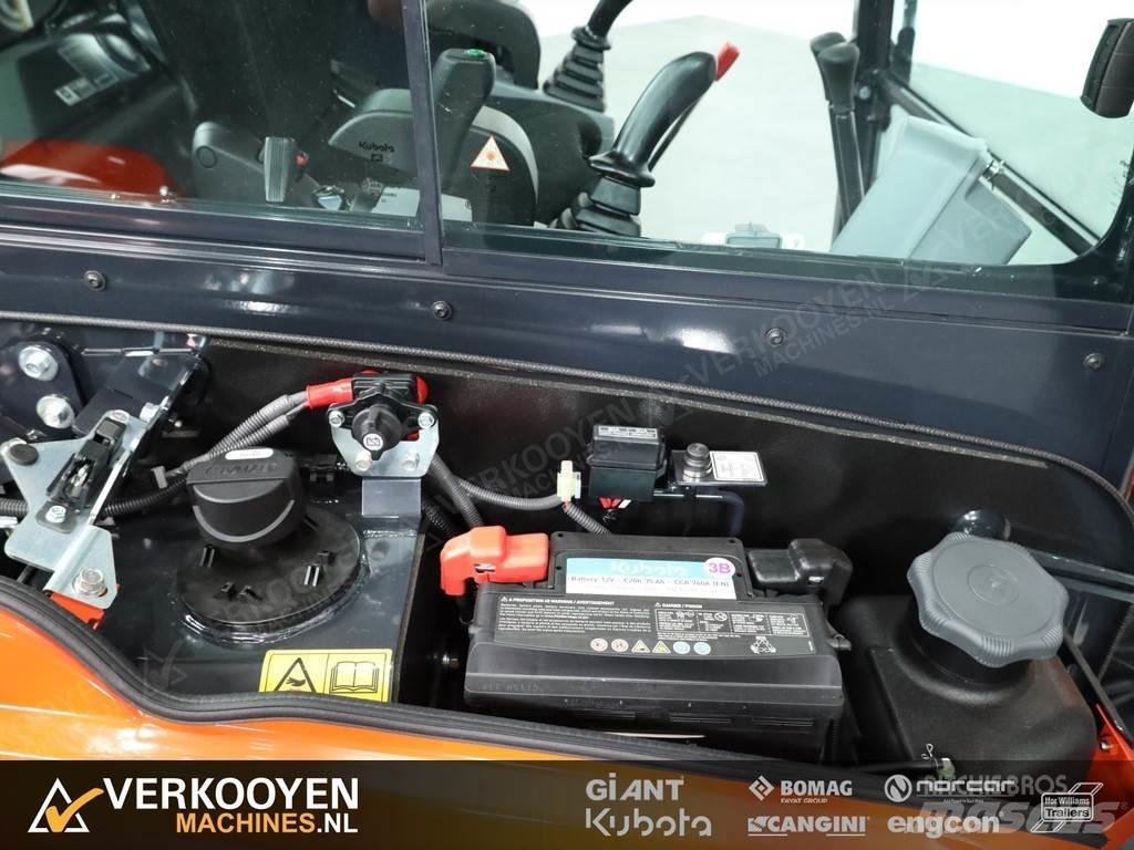 Kubota KX030-4 ミニ油圧ショベル 7t以下（ミニユンボ・ミニディガー）