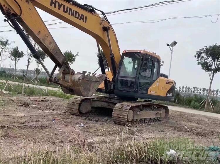 Hyundai R225LVS ホイール式油圧ショベル（パワーショベル・ユンボ・バックホー）