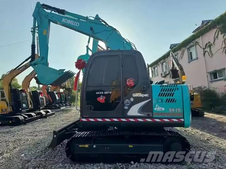 Kobelco SK 75 大型油圧ショベル12t以上（パワーショベル・ユンボ）