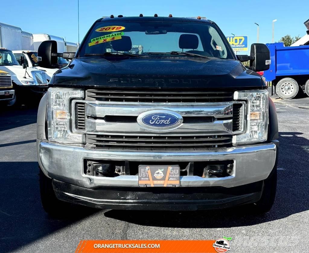 Ford 2019 FORD F-550 レッカー車