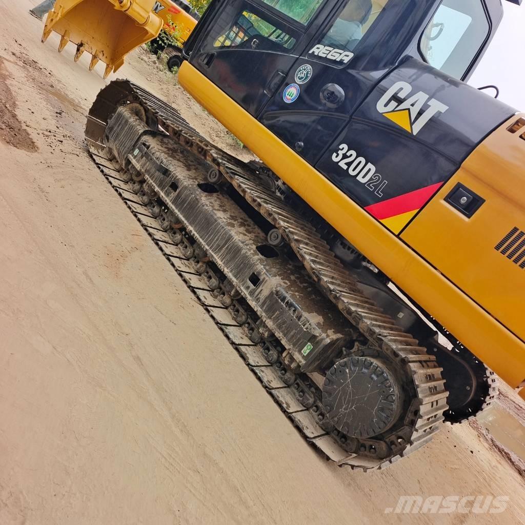 CAT 320 D 2L 大型油圧ショベル12t以上（パワーショベル・ユンボ）