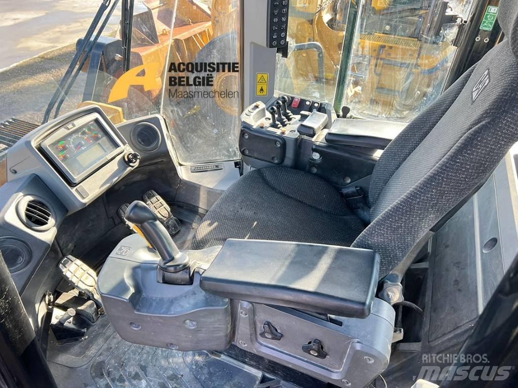 CAT 966 M ホイールローダー・タイヤショベル