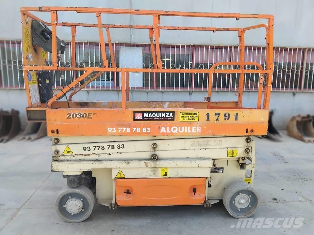 JLG 2030 ES シザースリフト