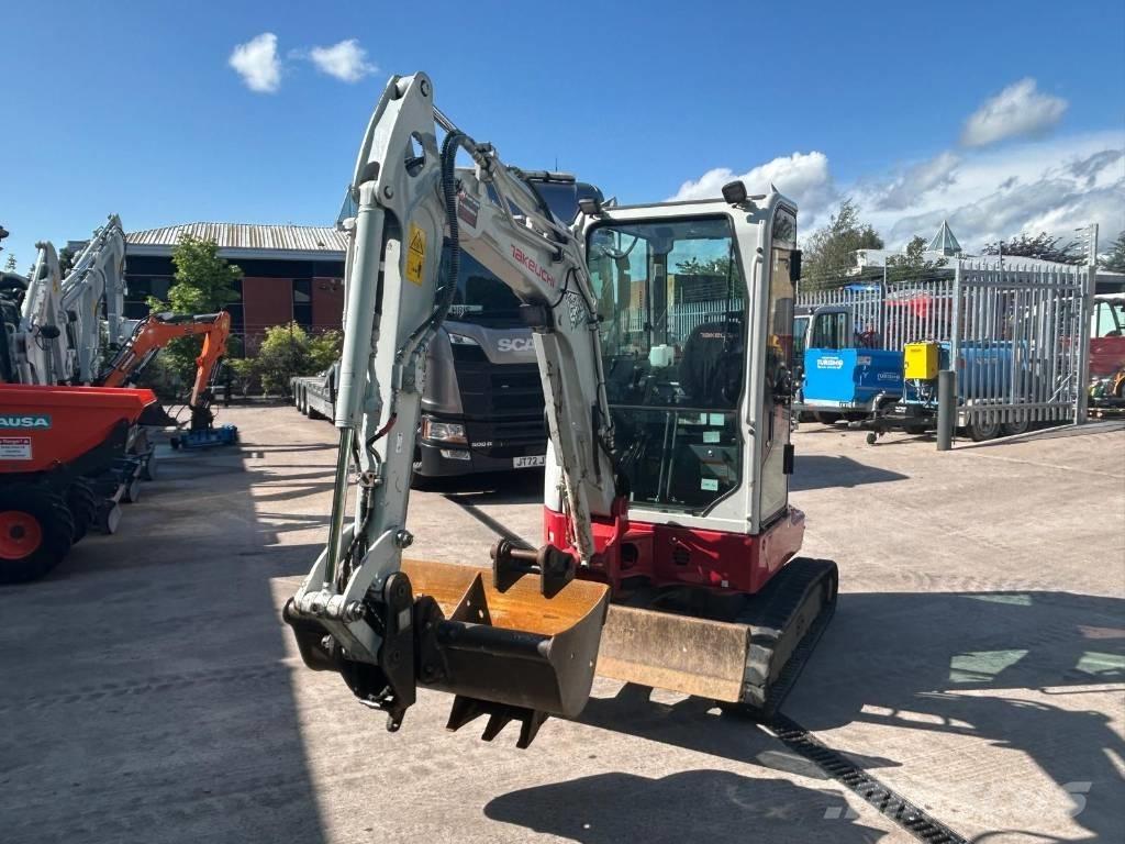 Takeuchi TB 325 R ミニ油圧ショベル 7t以下（ミニユンボ・ミニディガー）