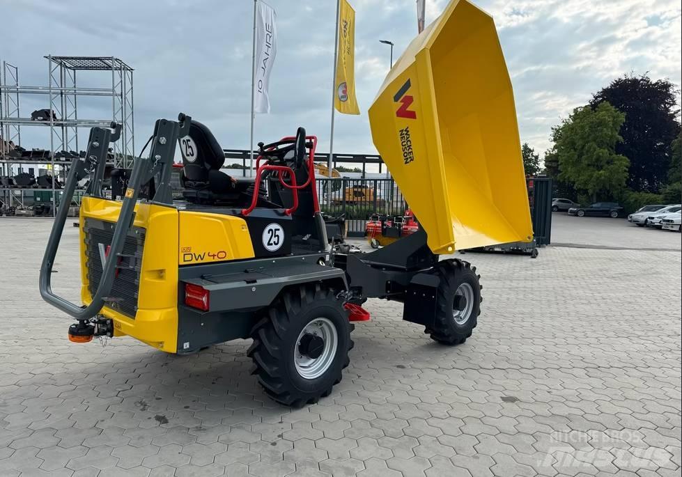 Wacker Neuson DW 40 サイト　ダンプ