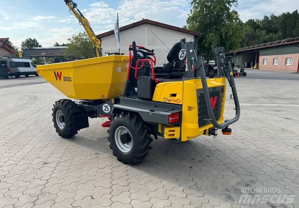 Wacker Neuson DW 40 サイト　ダンプ