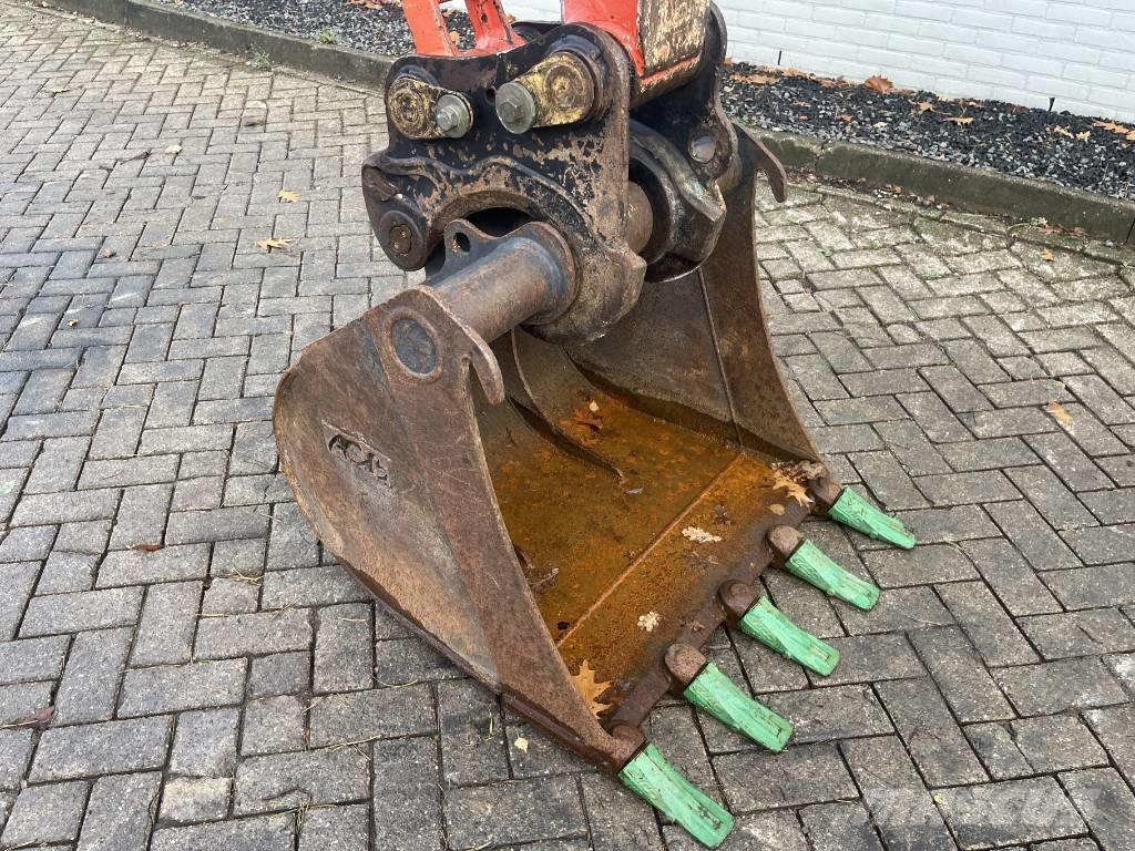 Kubota KX 080-4 CX 中型油圧ショベル 7ｔ-12ｔ（ユンボ・パワーショベル・バックホー）